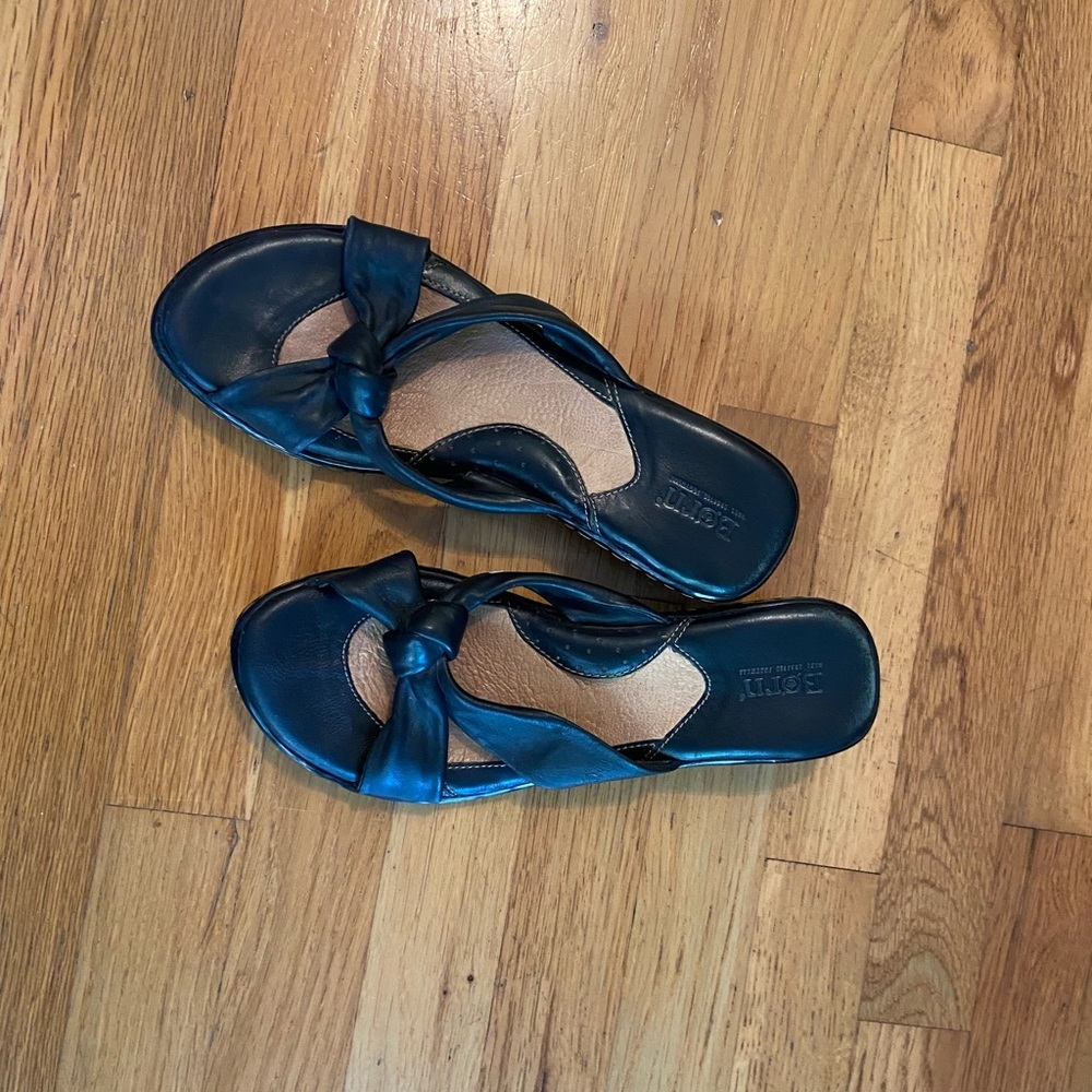 Born Black Sandals